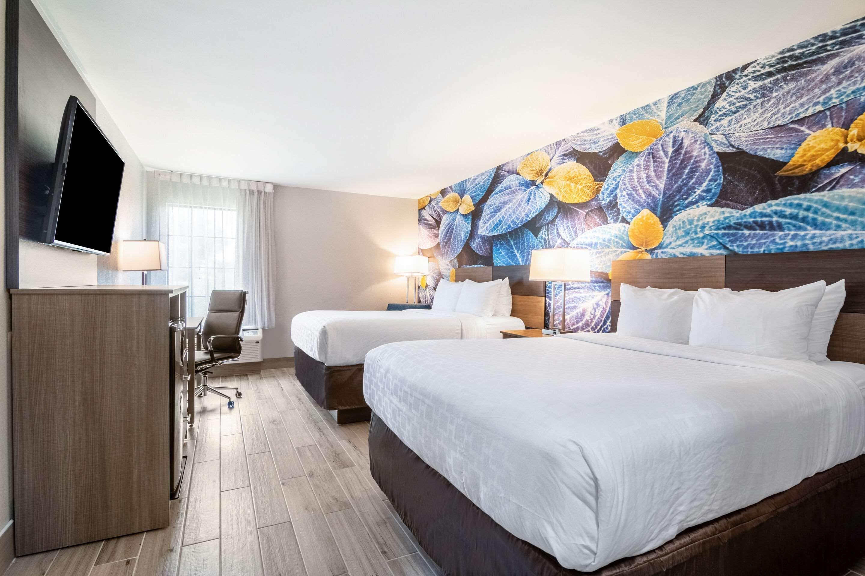 Clarion Pointe South Boston - Danville East Ngoại thất bức ảnh