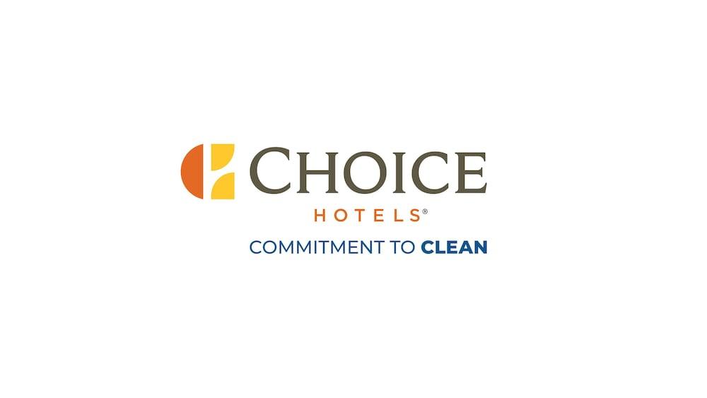 Clarion Pointe South Boston - Danville East Ngoại thất bức ảnh