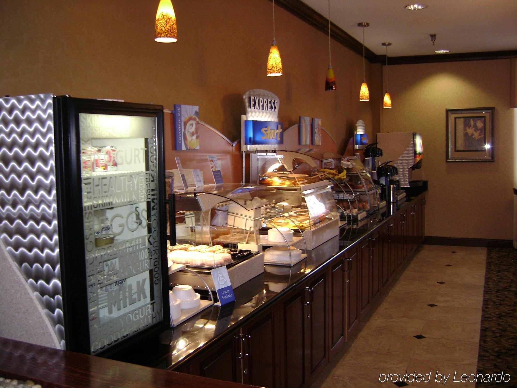 Clarion Pointe South Boston - Danville East Ngoại thất bức ảnh