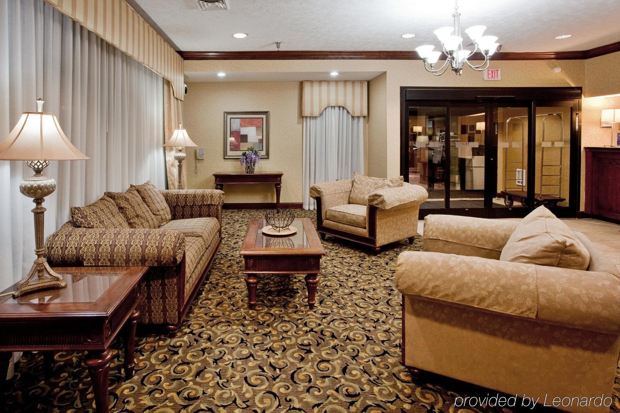 Clarion Pointe South Boston - Danville East Ngoại thất bức ảnh